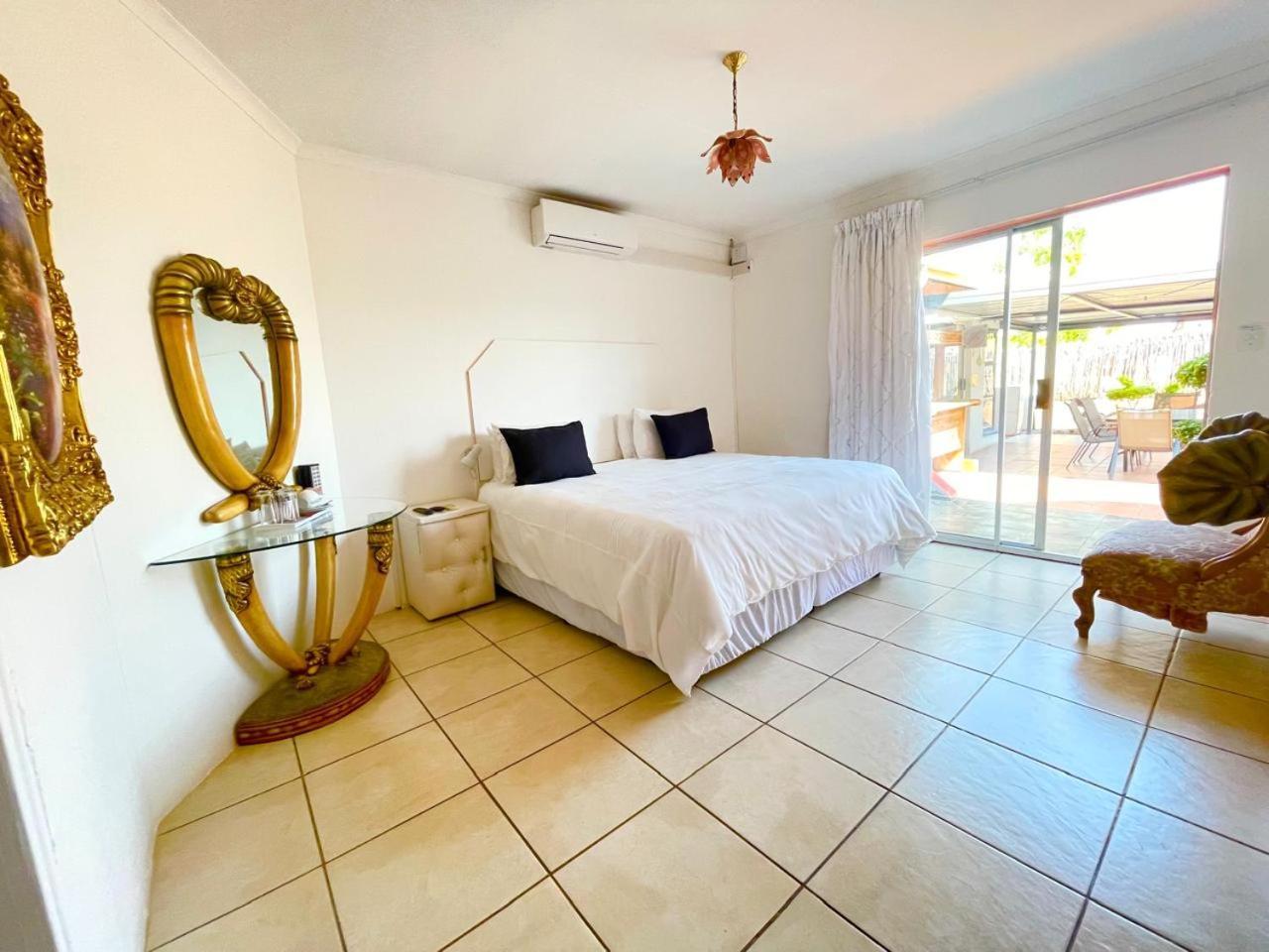 Joezebel Guesthouse Mogwase Εξωτερικό φωτογραφία