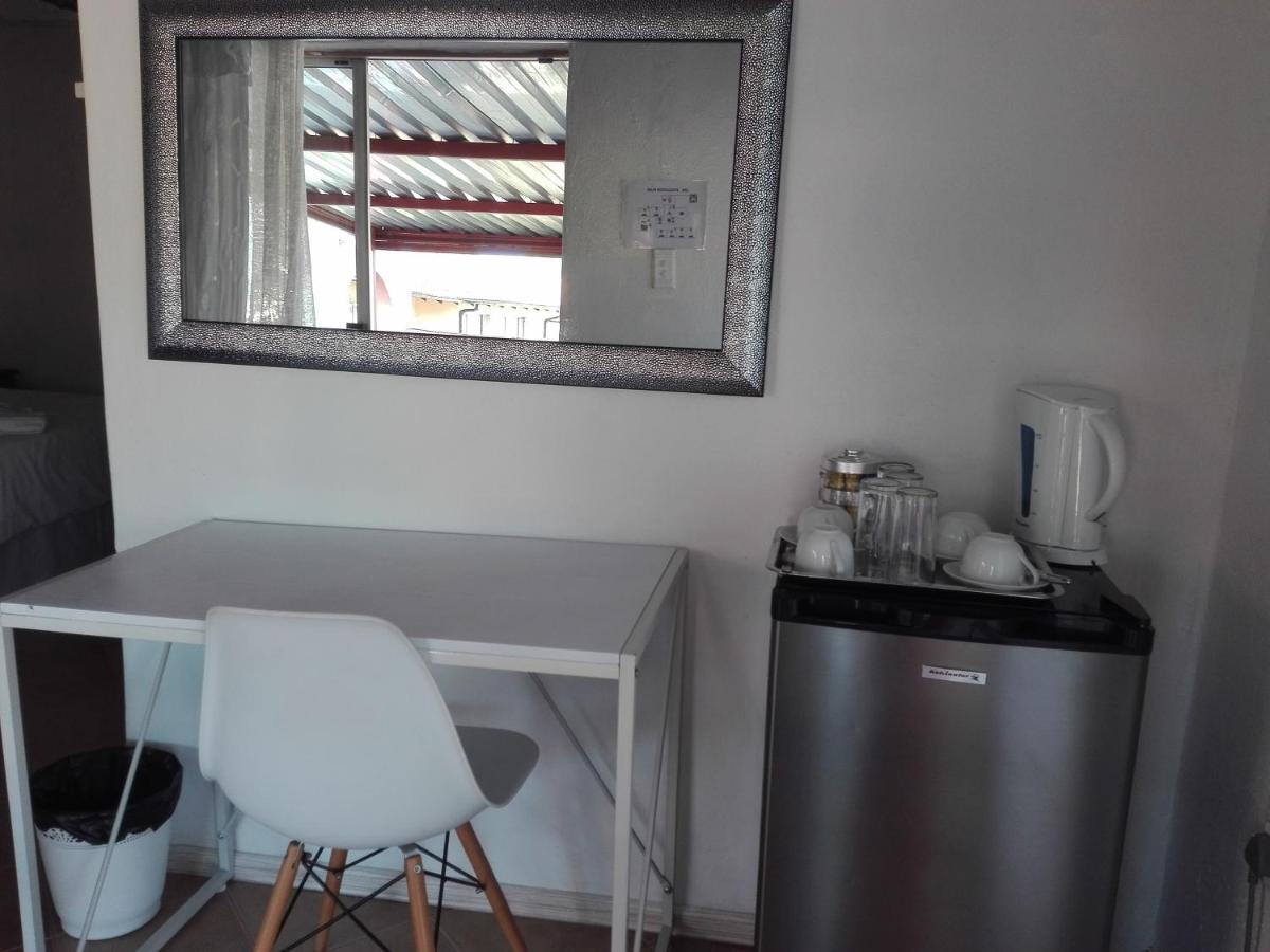 Joezebel Guesthouse Mogwase Εξωτερικό φωτογραφία
